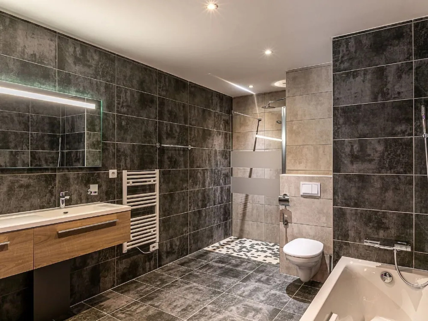 Apartment in France Near Scenic Mountains