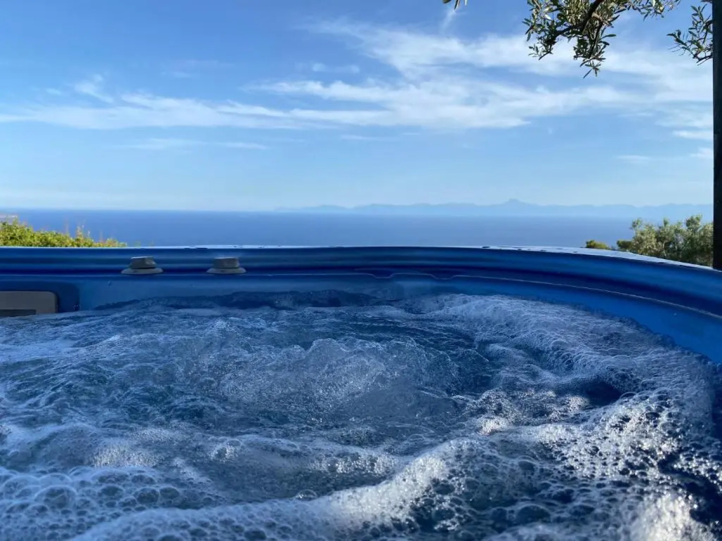 The Infinity 180 Luxury Suites - Adults Only