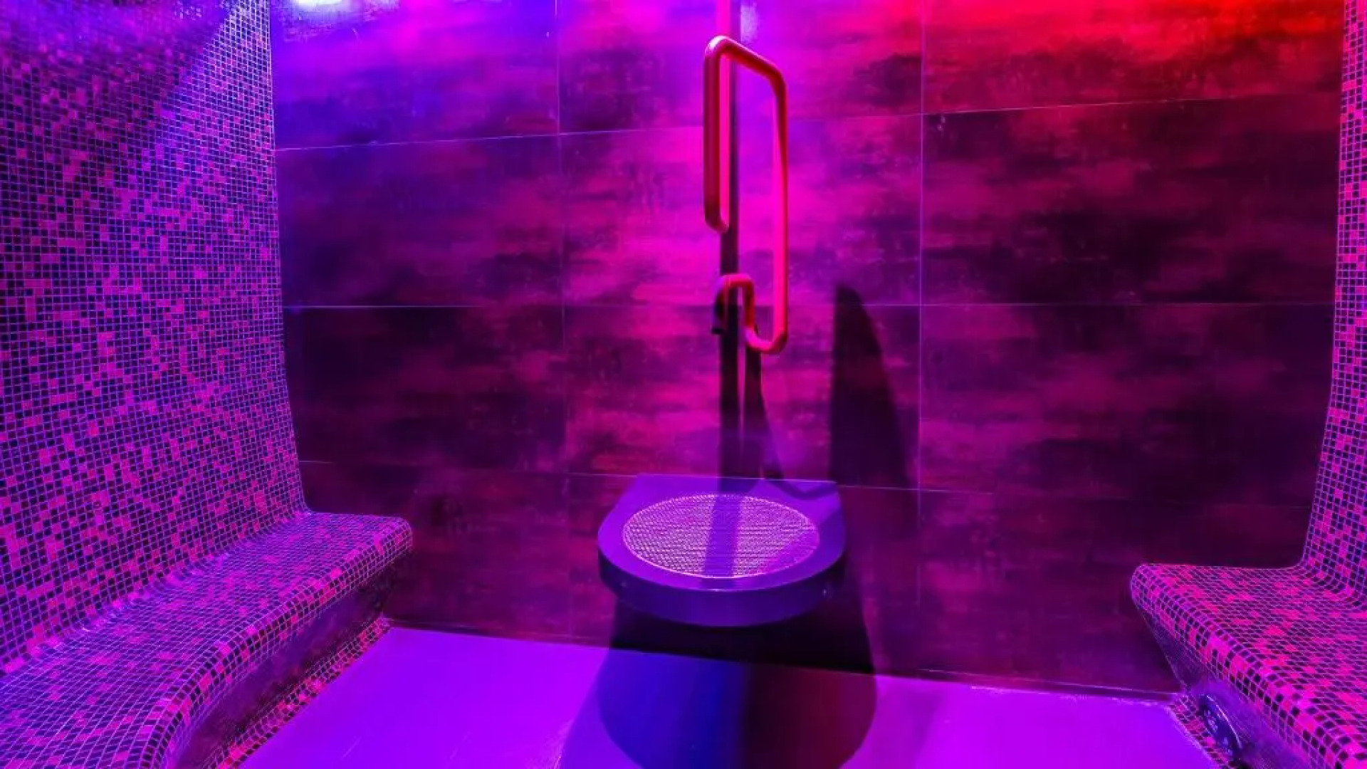 Hotel Aquacity Riverside