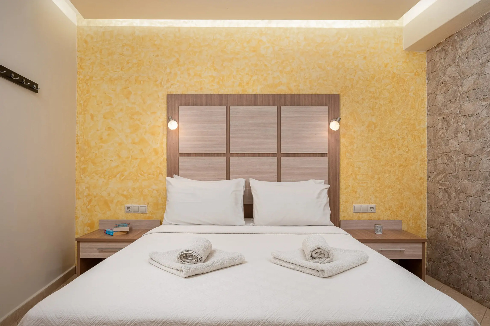 Minos Boutique Hotel