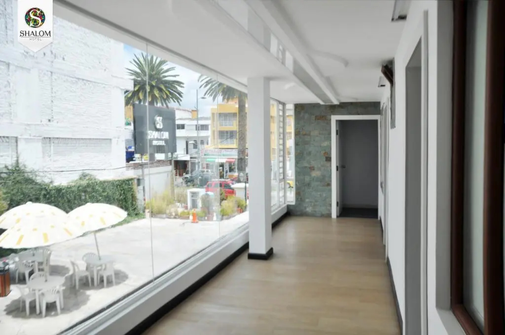 Hotel Shalom