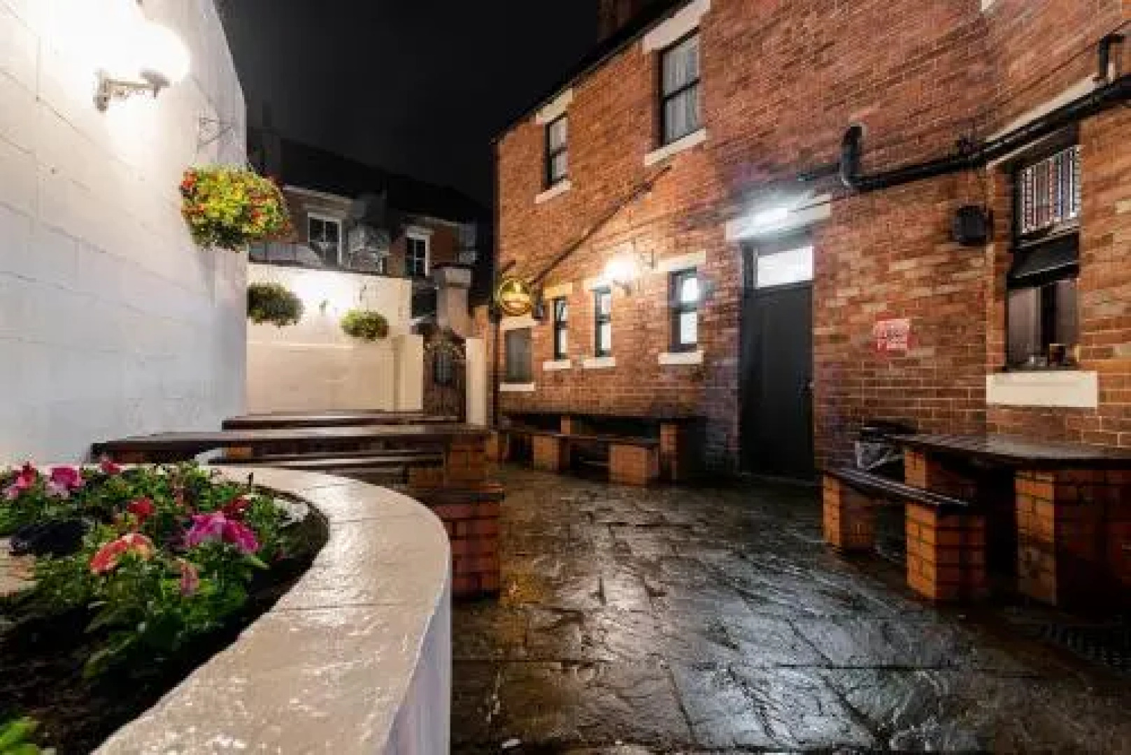 The Roman Bath Public House