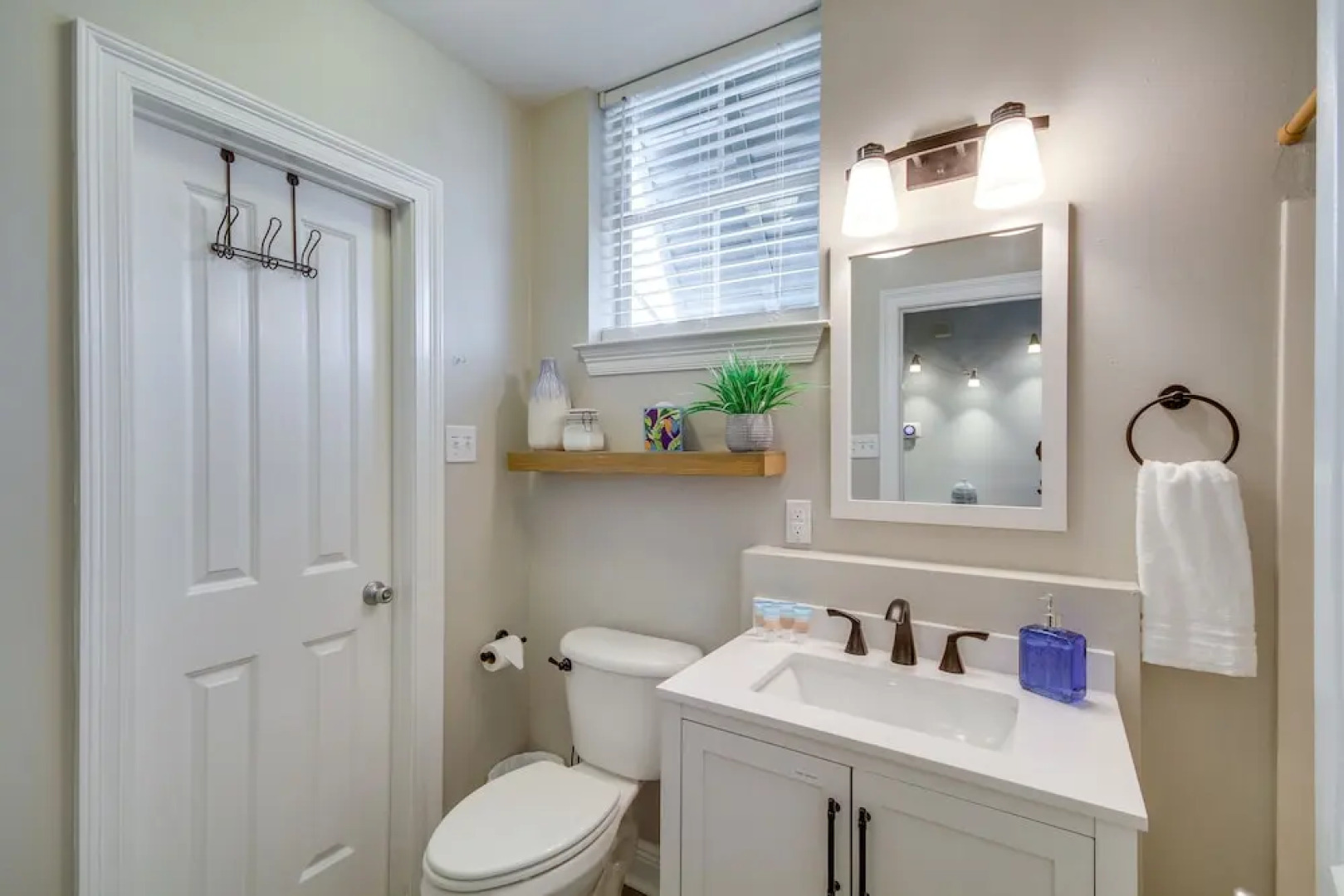 'cloud 9 on the Gulf', 1 Mi to Beach: Pet Friendly