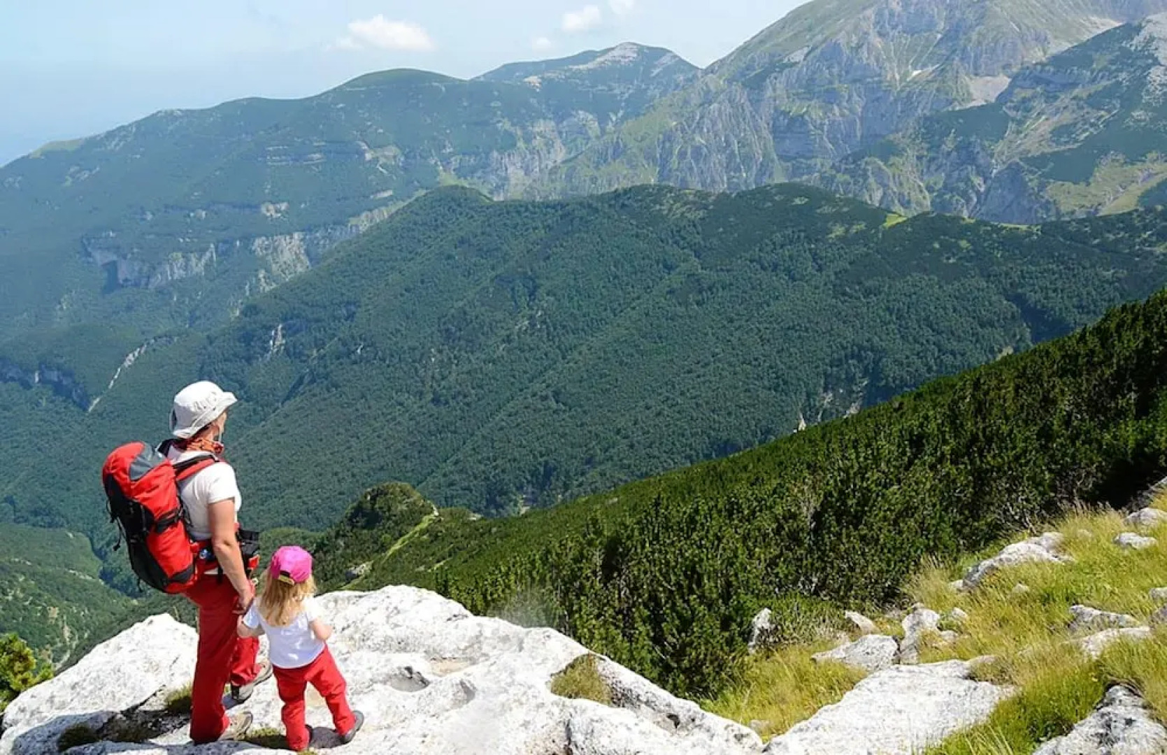 Apartment With one Bedroom in Abbateggio, With Wonderful Mountain View, Enclosed Garden and Wifi - Near the Slopes