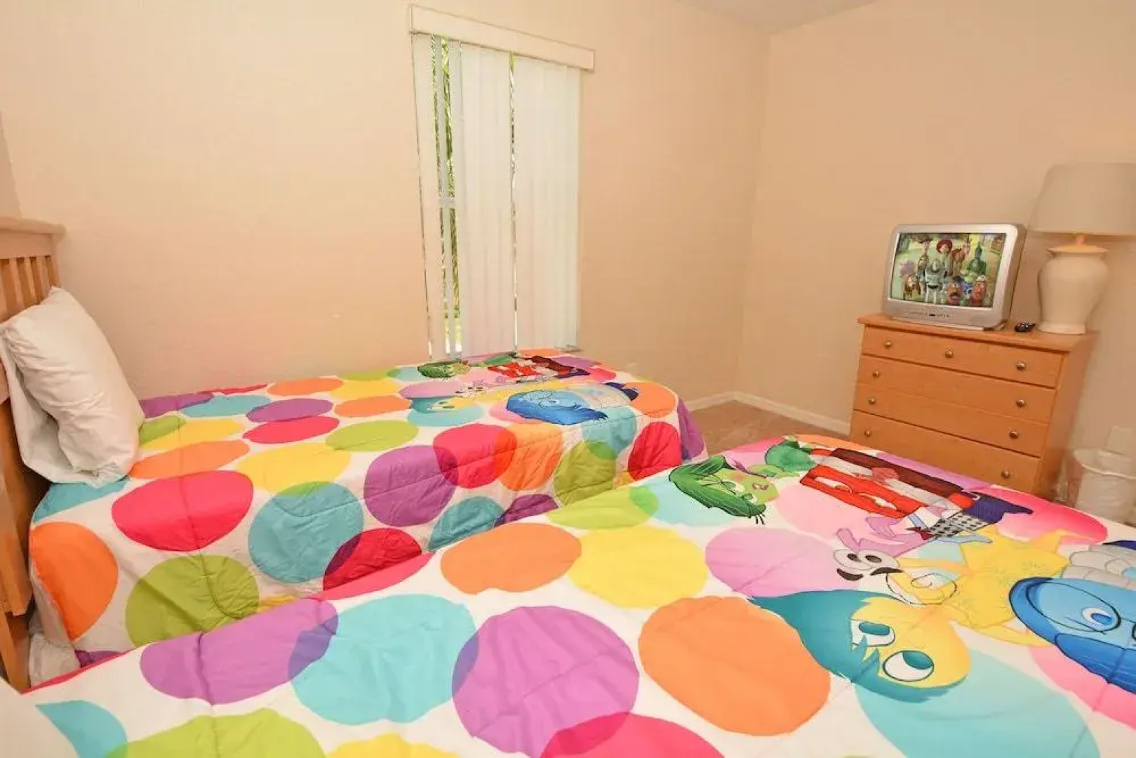 Orlando Sweet Vacation Home 4 Br villa by RedAwning