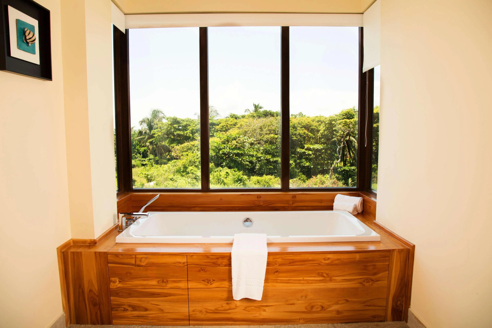 Indura Beach & Golf Resort, Curio Collection by Hilton