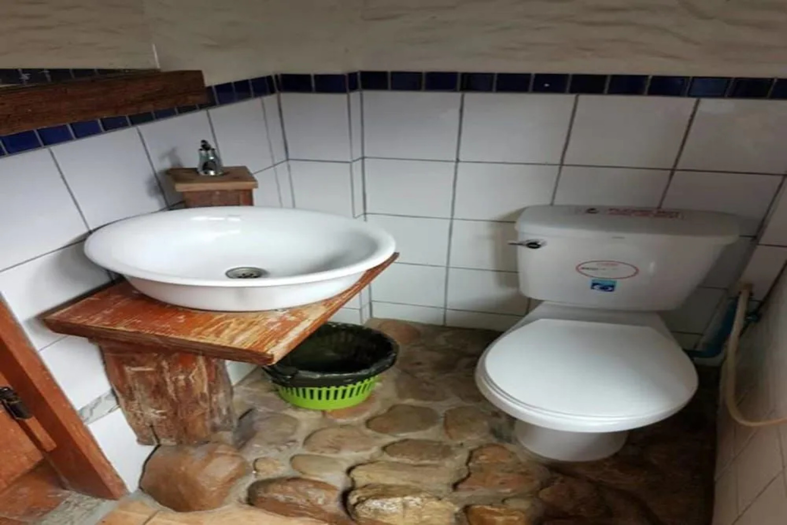 Chill Lom House - Adults Only