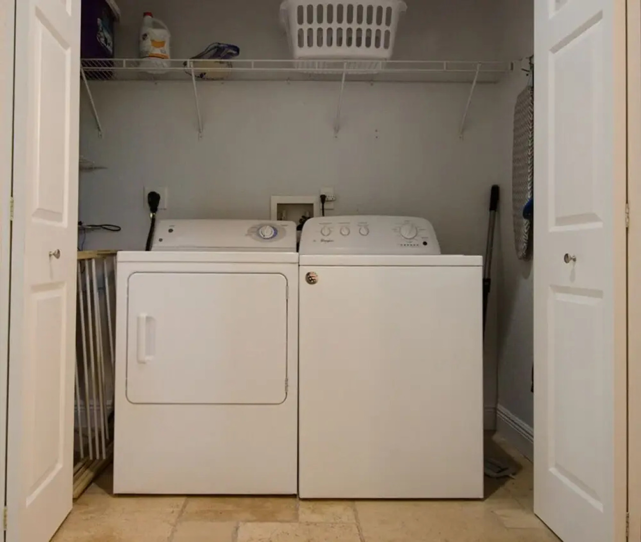 Vistalmar Three Bedroom Deluxe Apartment