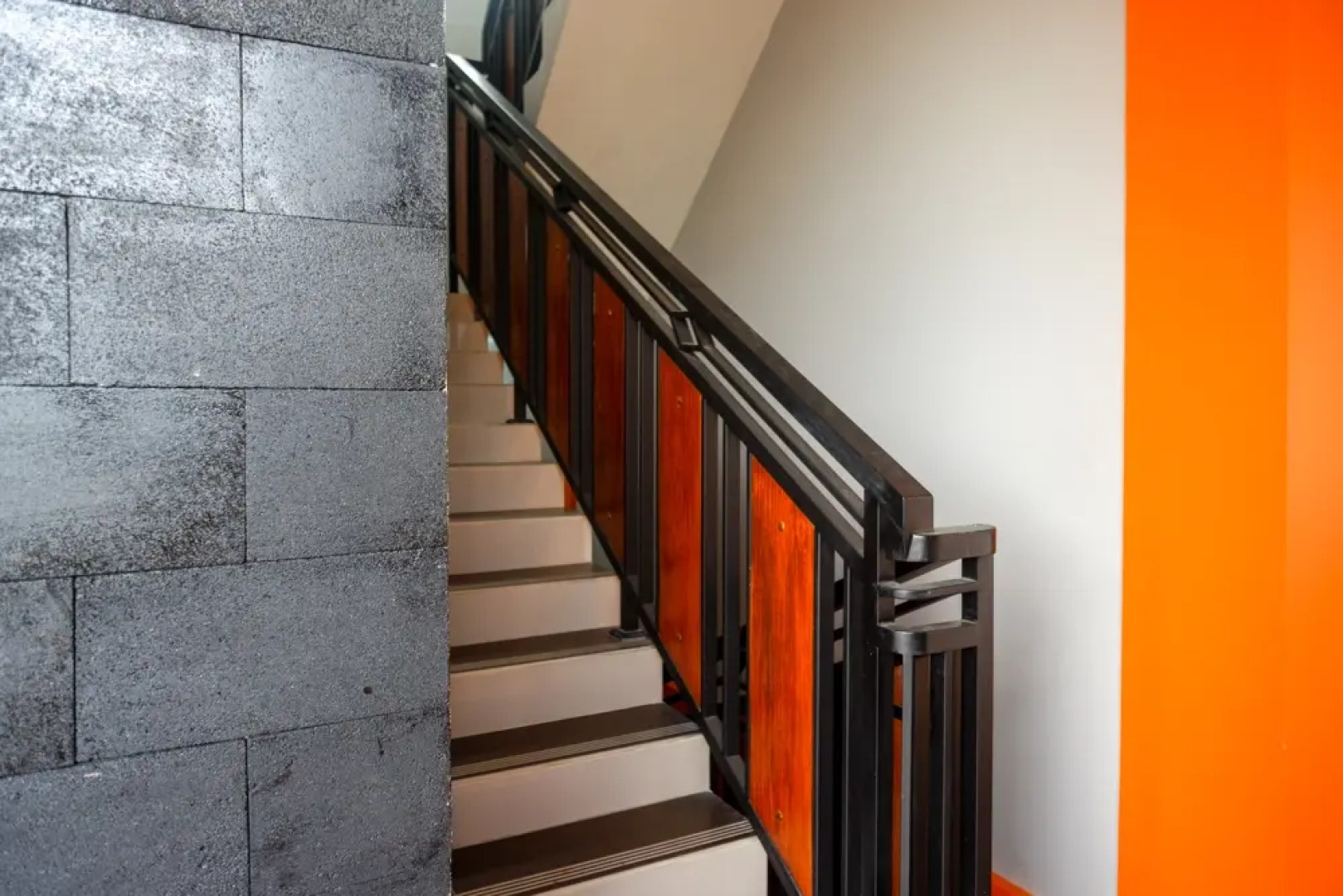 RedDoorz Syariah near Rumah Sakit Bhina Bhakti Husada