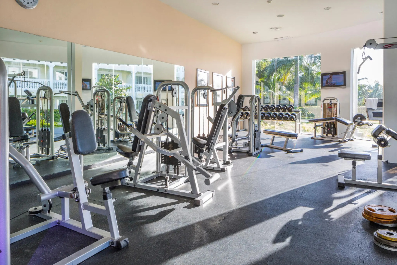 Grand Palladium Lady Hamilton Resort & Spa All Inclusive