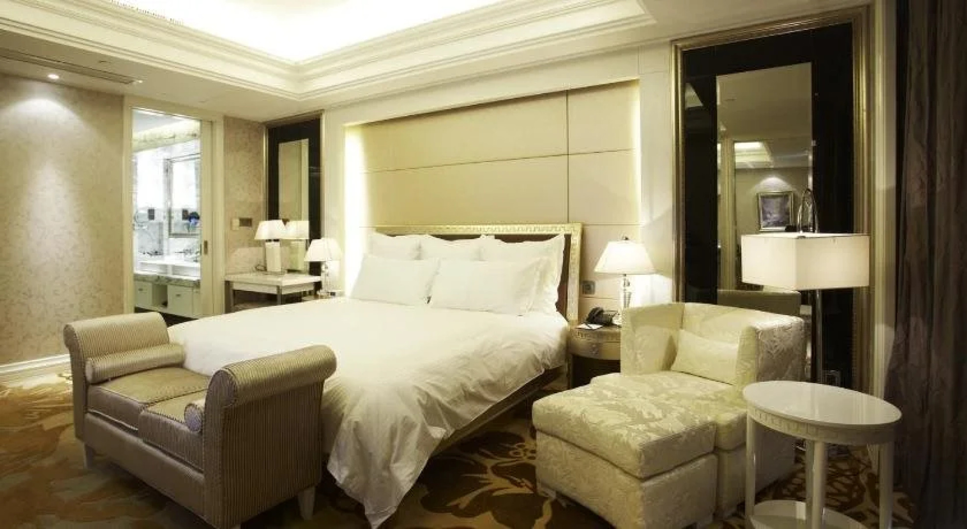 Qianhu State Guest House