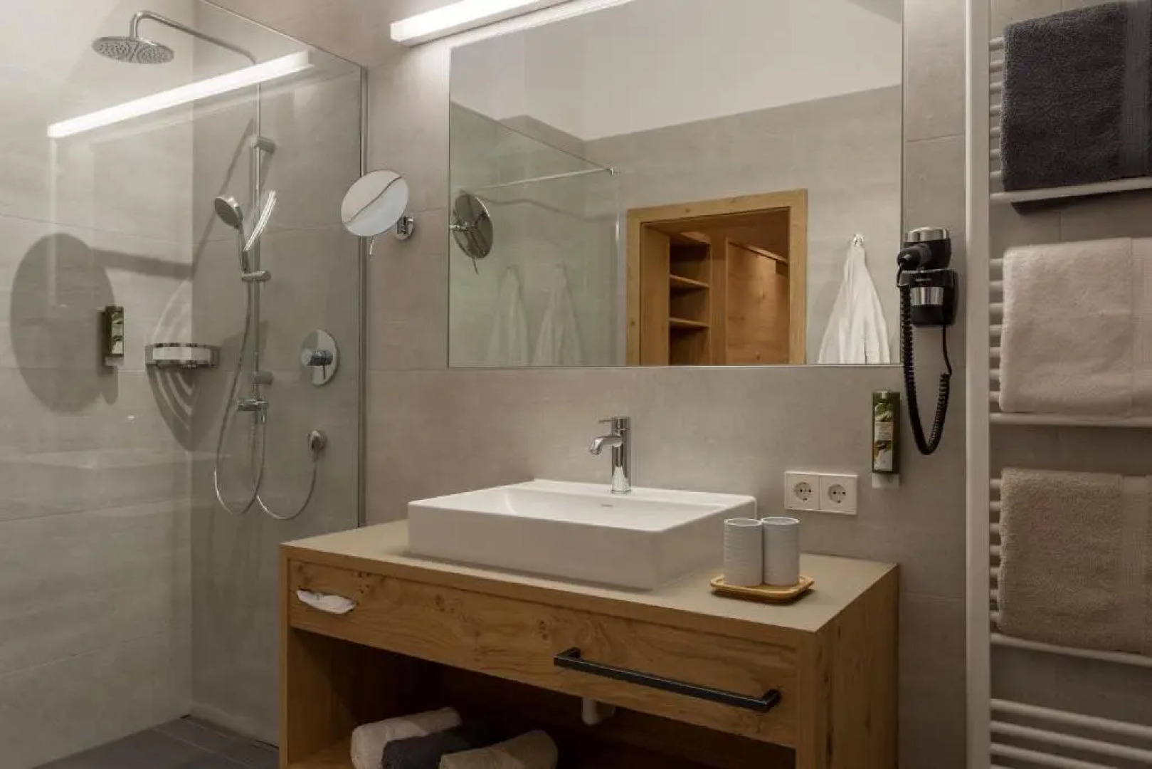 Apart-Hotel Dreisonnenhof