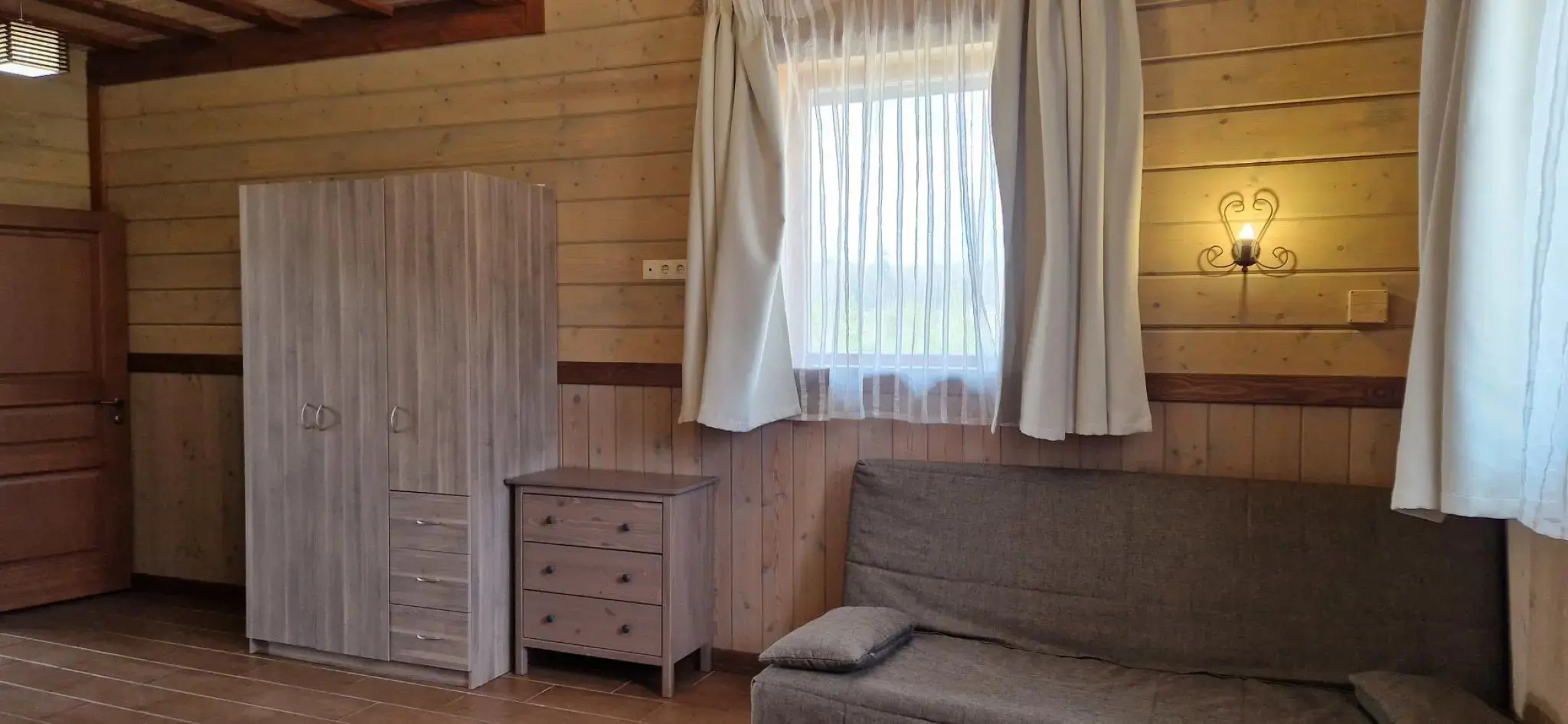 Коттедж А4 на базе отдыха Новинки Парк