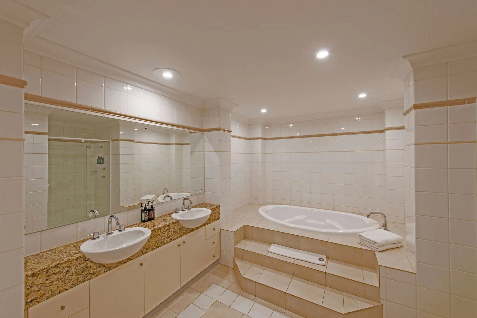 Quality Apartments Adelaide Central