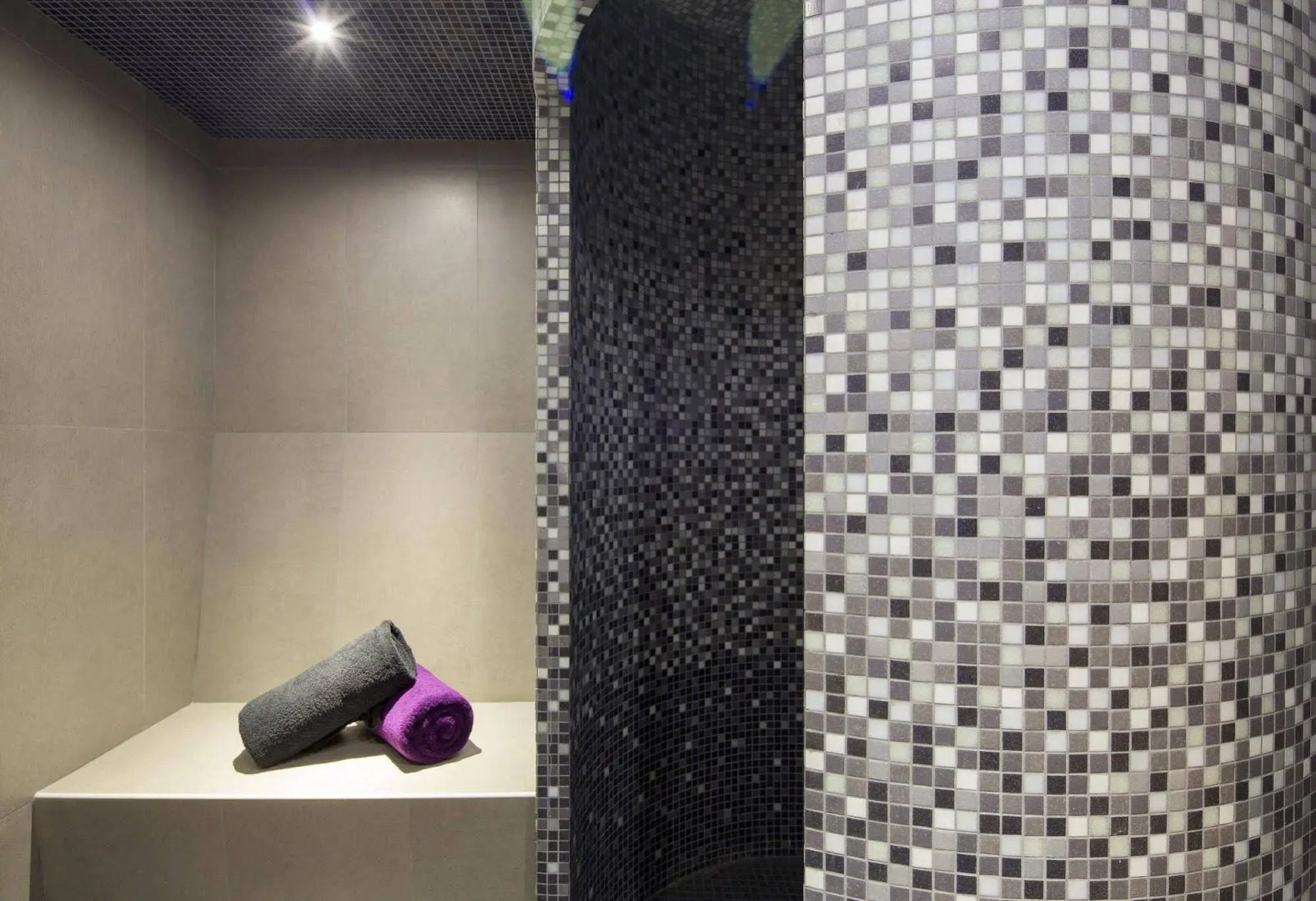 Crowne Plaza Gerrards Cross by IHG