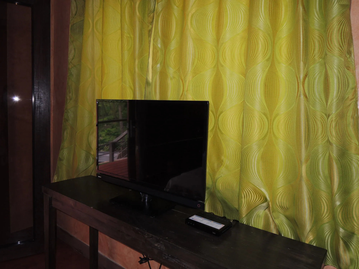 24/7 Lantawan Resort