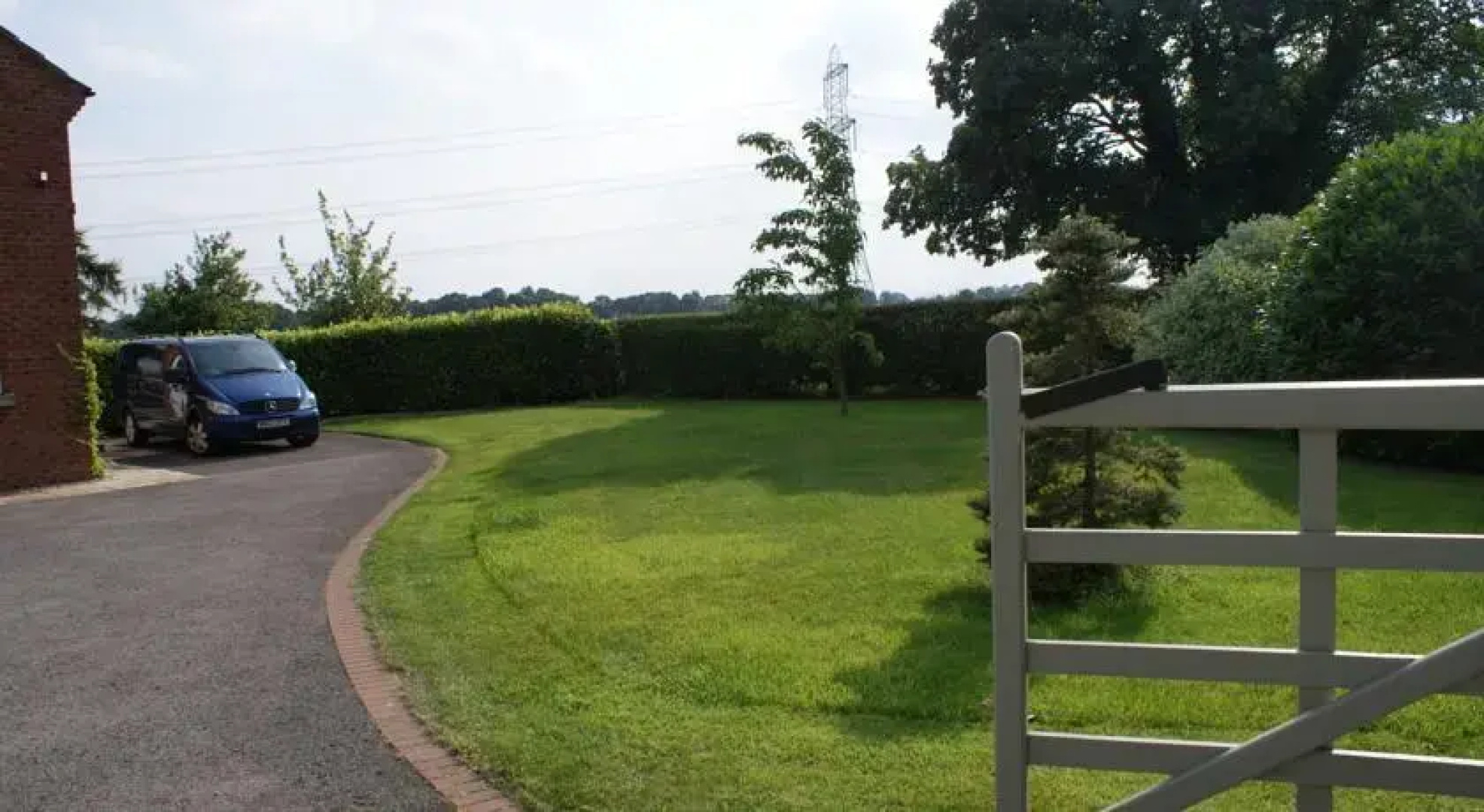 Ravensdale Lodge