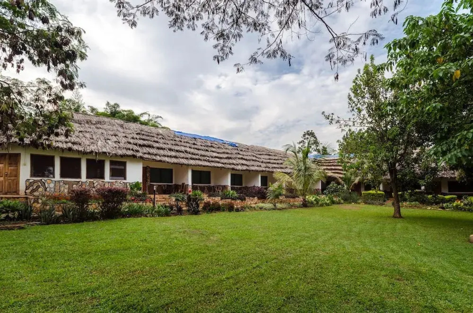 Kingfisher Safaris Resort Hotel