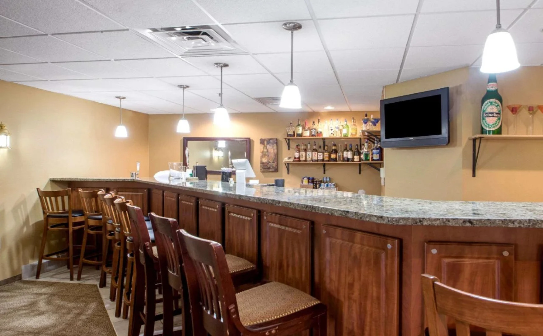 Comfort Suites Johnson Creek Conference Center