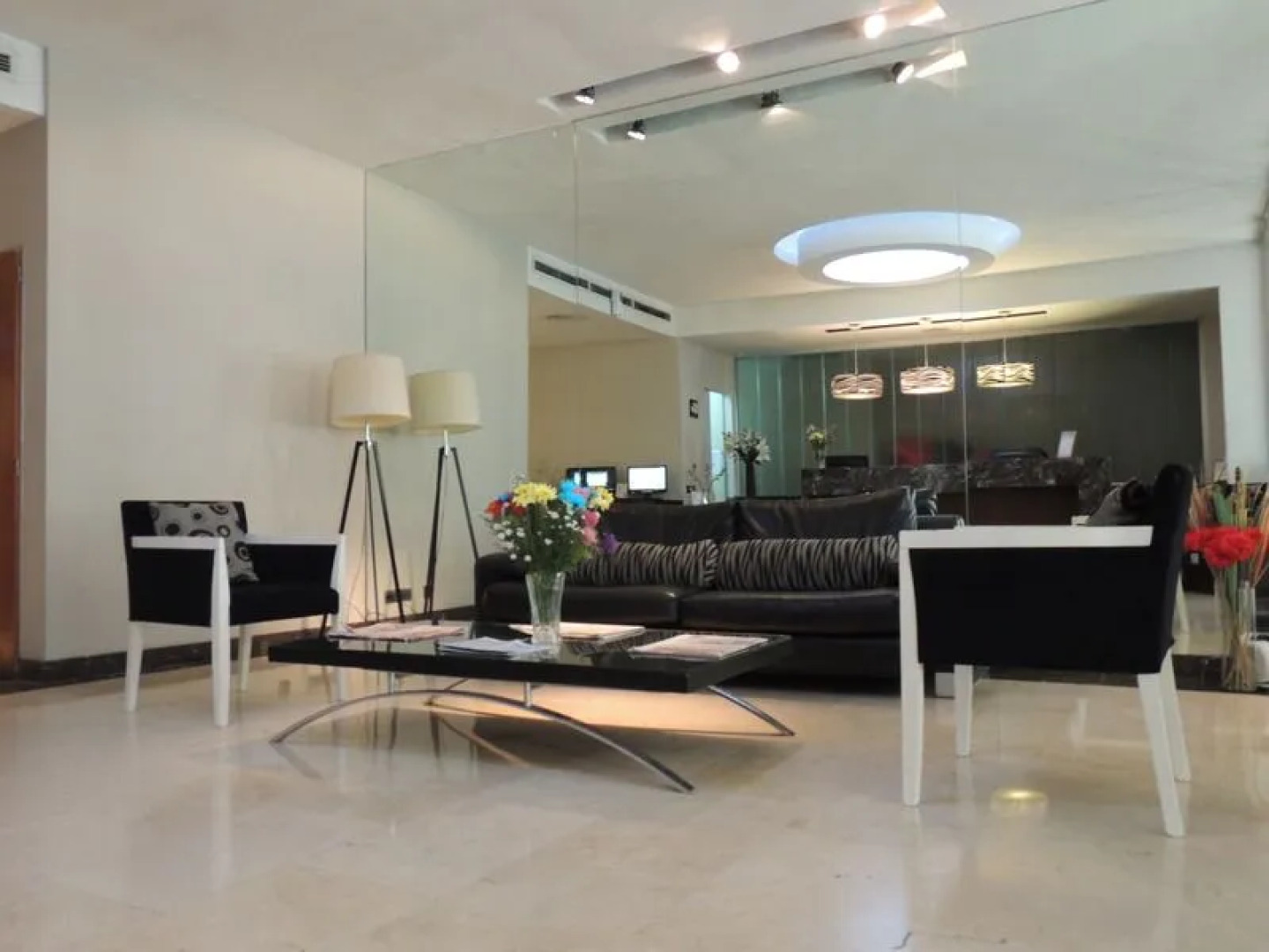 Casa Encantada en Martinez