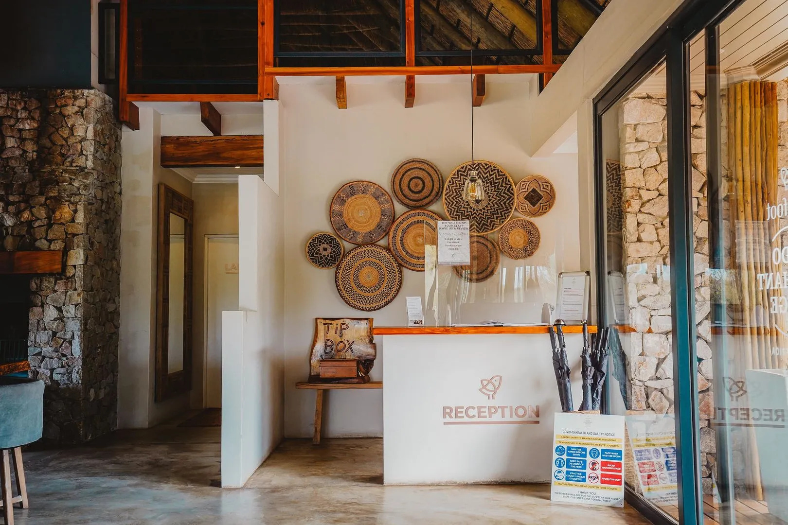 Barefoot Addo Elephant Lodge