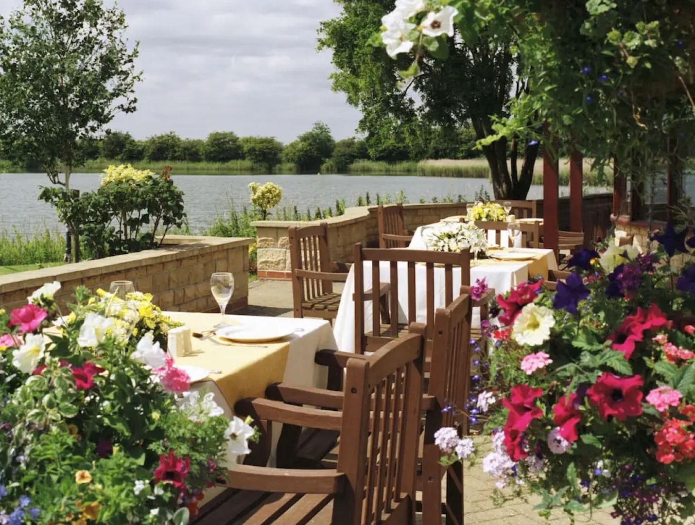 The Humber Bridge Country Hotel