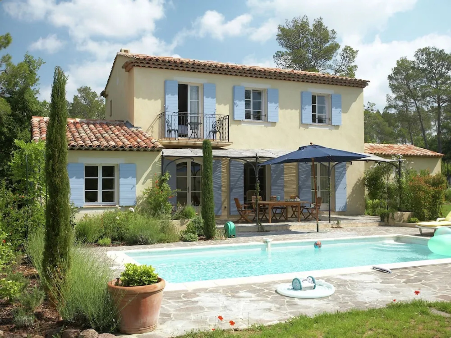 Large Villa With Private Pool Between Provence and Riviera