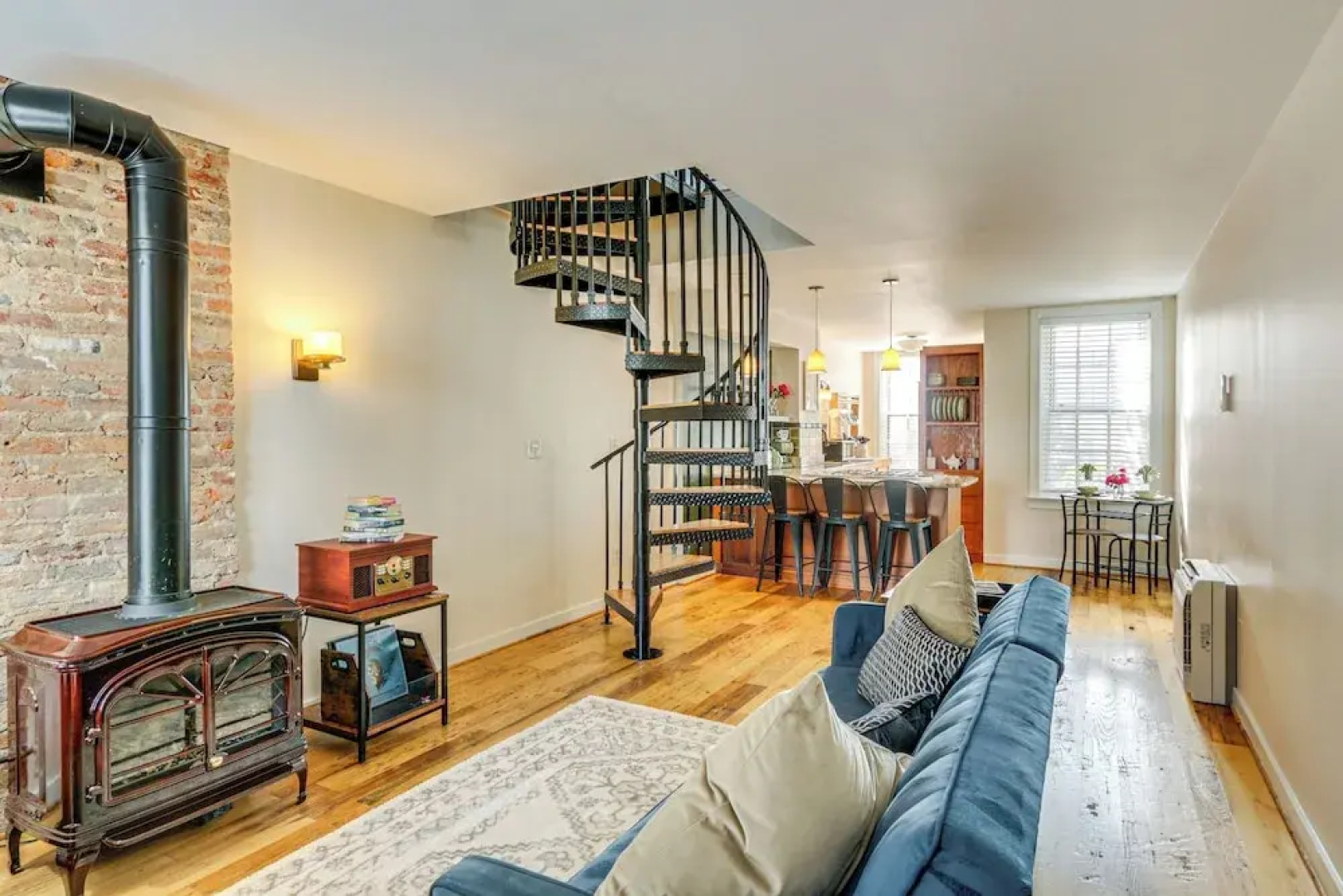 Dtwn at Your Door: Historic Frederick Gem w/ Yard!
