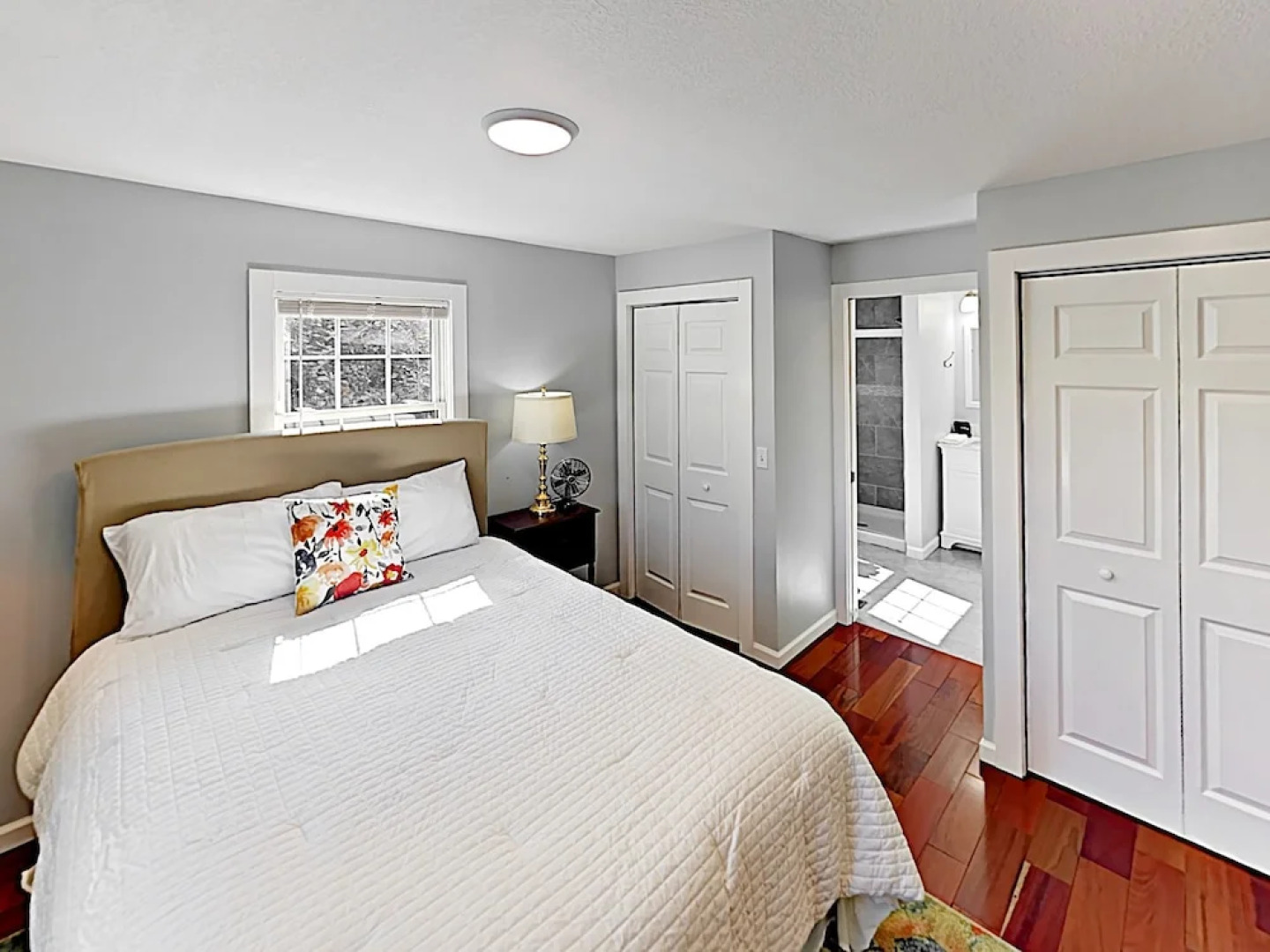 7 3rd Street Home 2 Bedrooms 2 Bathrooms Home