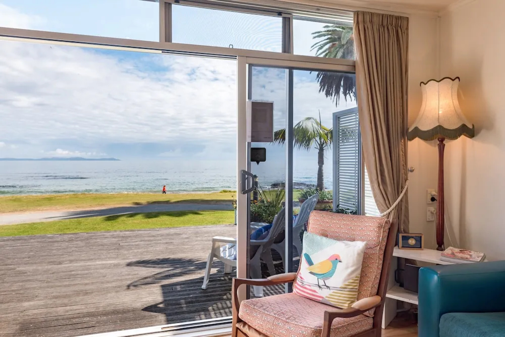 Golden Sand Beachfront Apartments