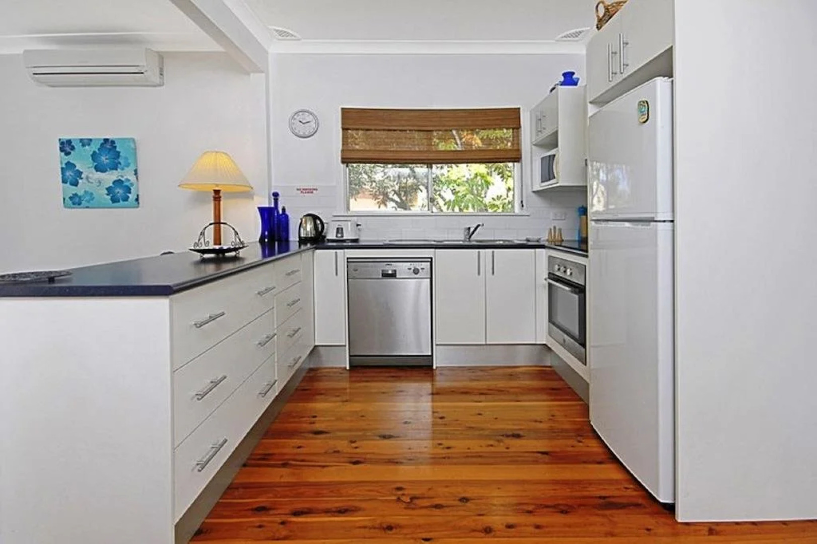 The Seaside Beachhouse Mollymook