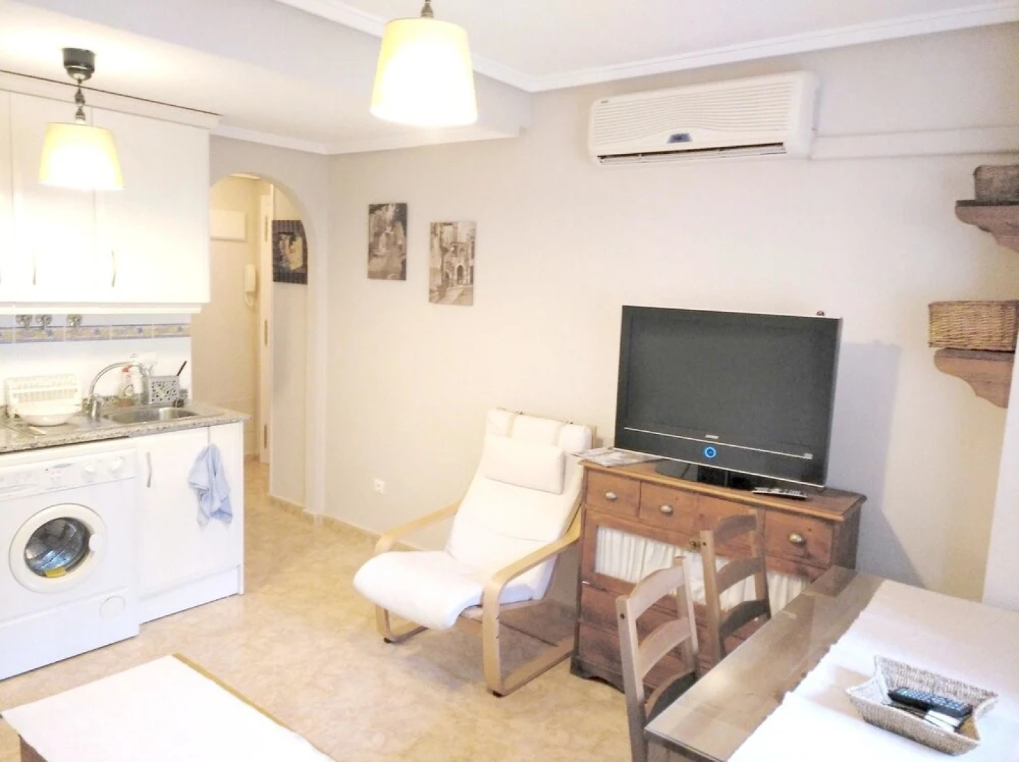 Apartment With one Bedroom in Guardamar del Segura, With Pool Access a