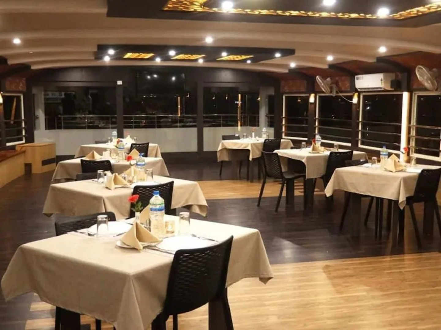 Kerala Vacation Houseboat