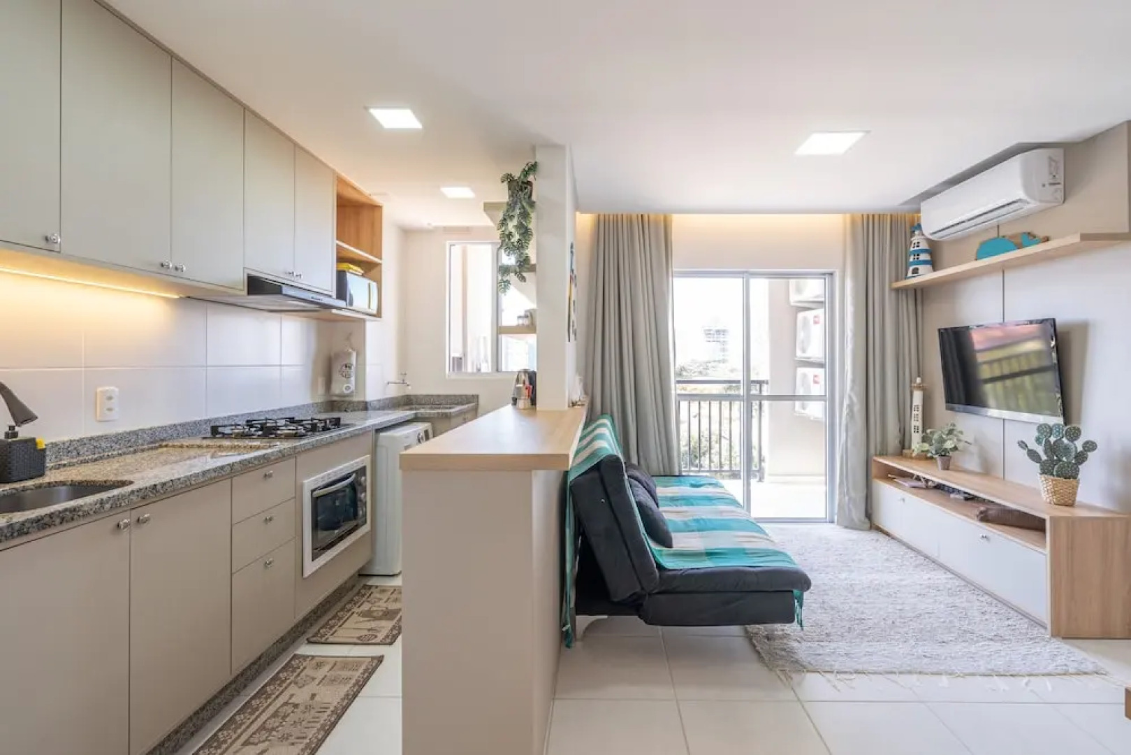 Santorini Confort Club