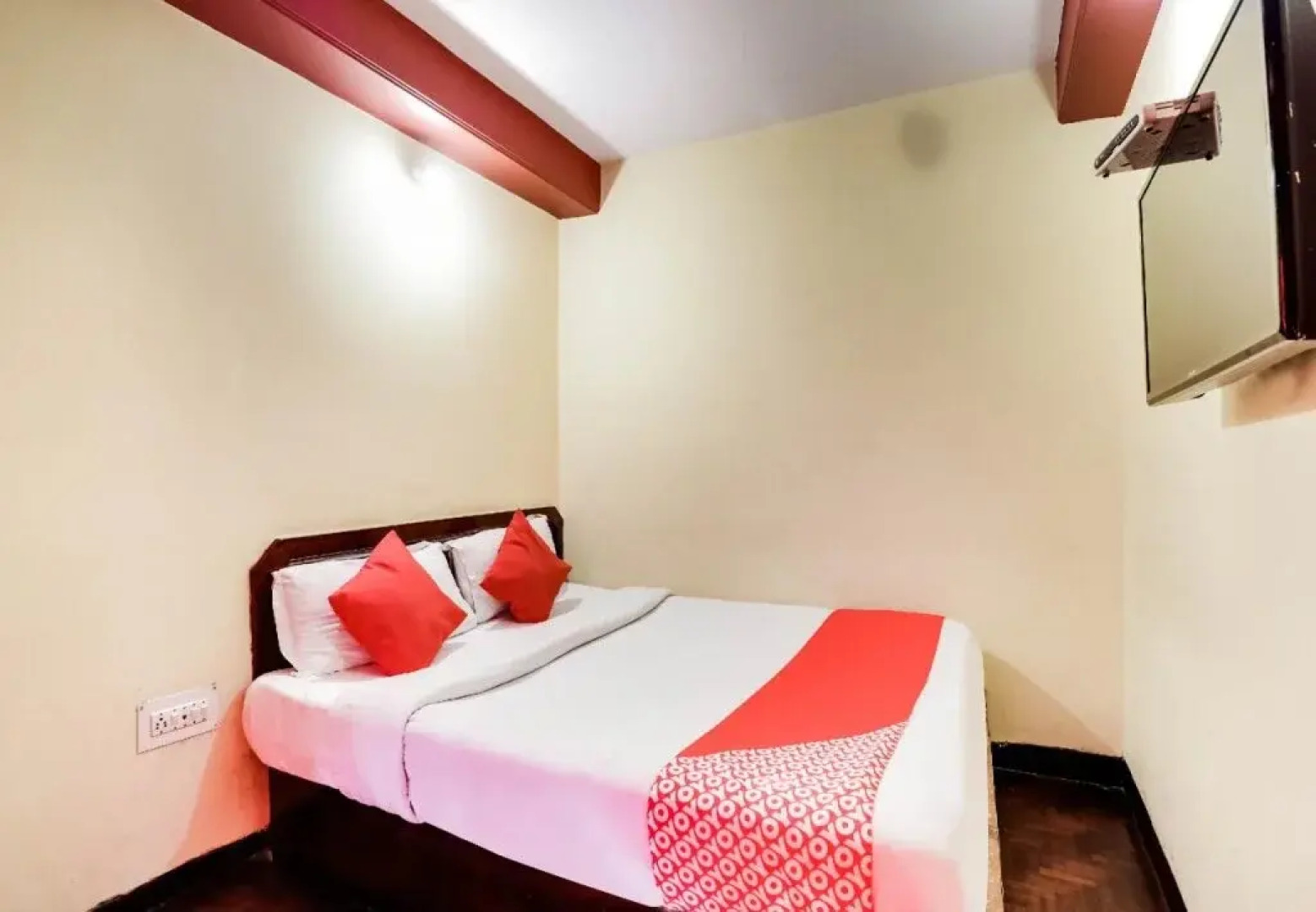 OYO Rooms Circular Road Valley View