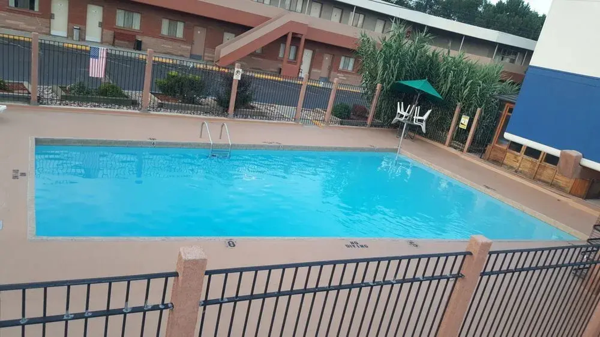 Americas Best Value Inn & Suites Canon City