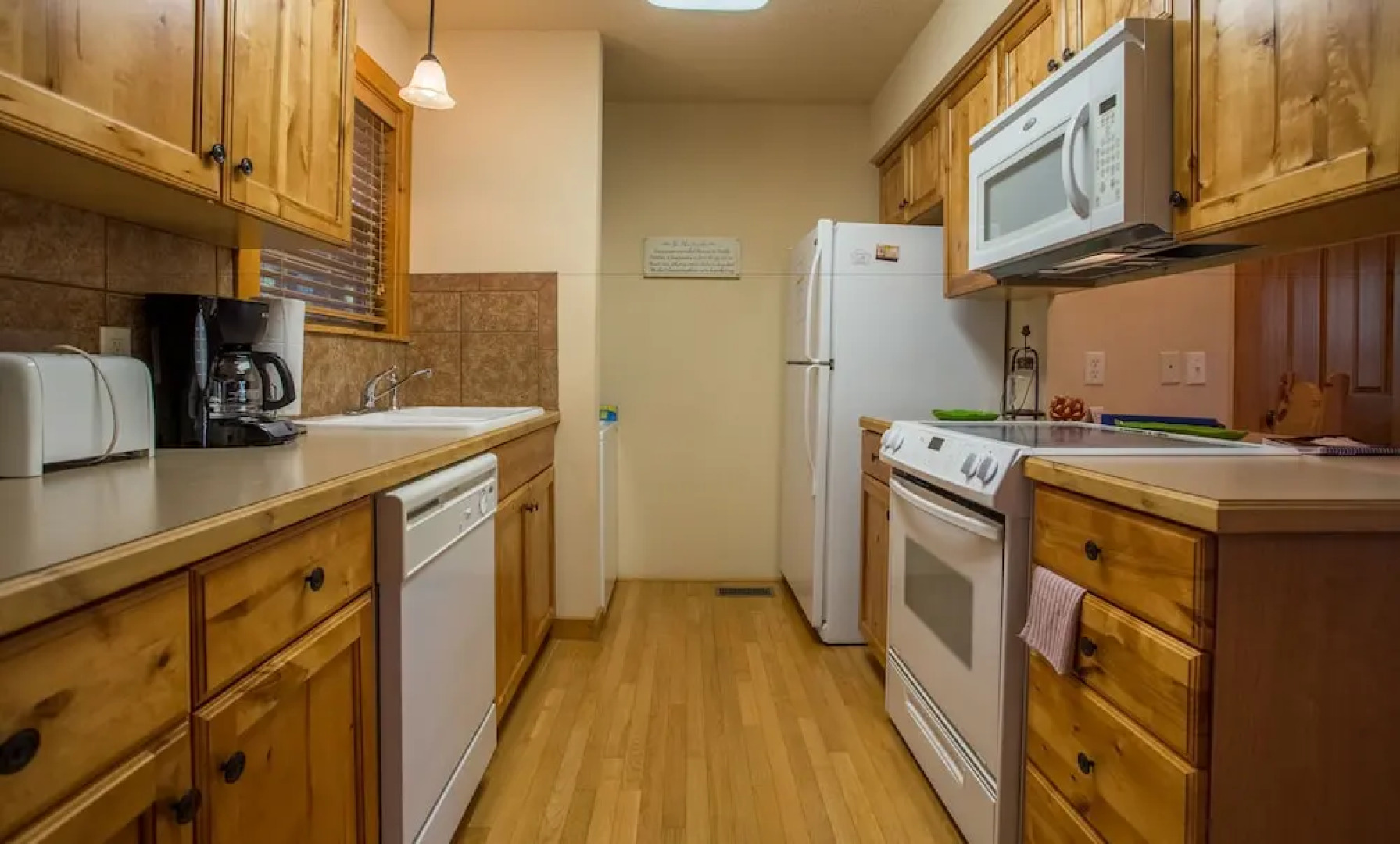 Magnolia Moon by RedAwning