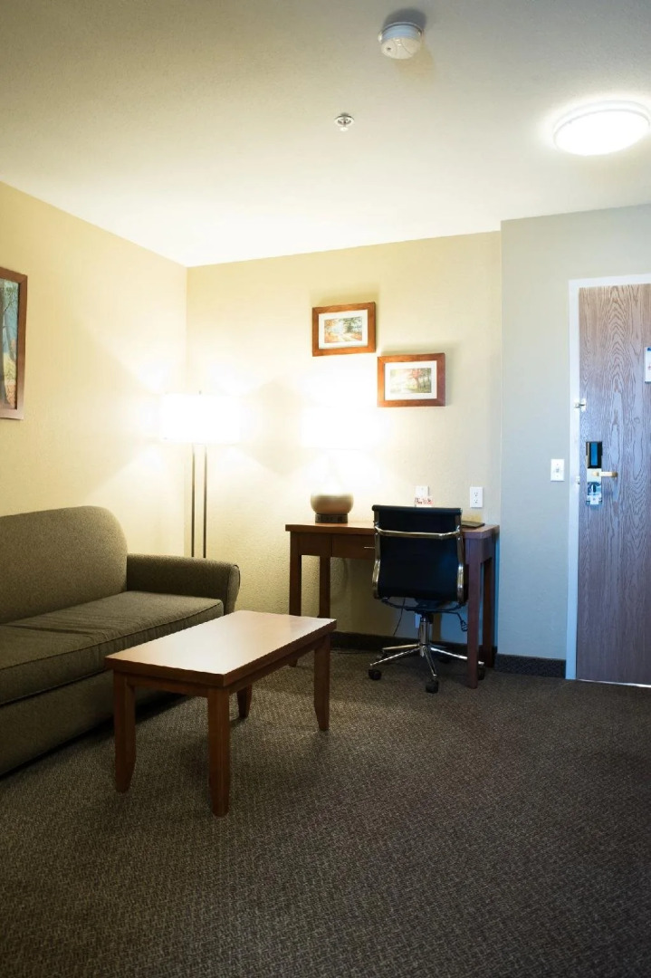 Comfort Inn & Suites