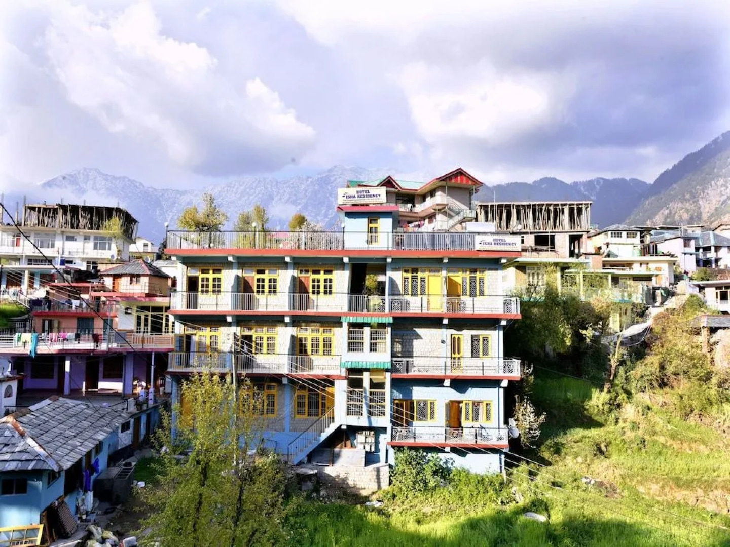 OYO 12907 Hotel Isha Residency