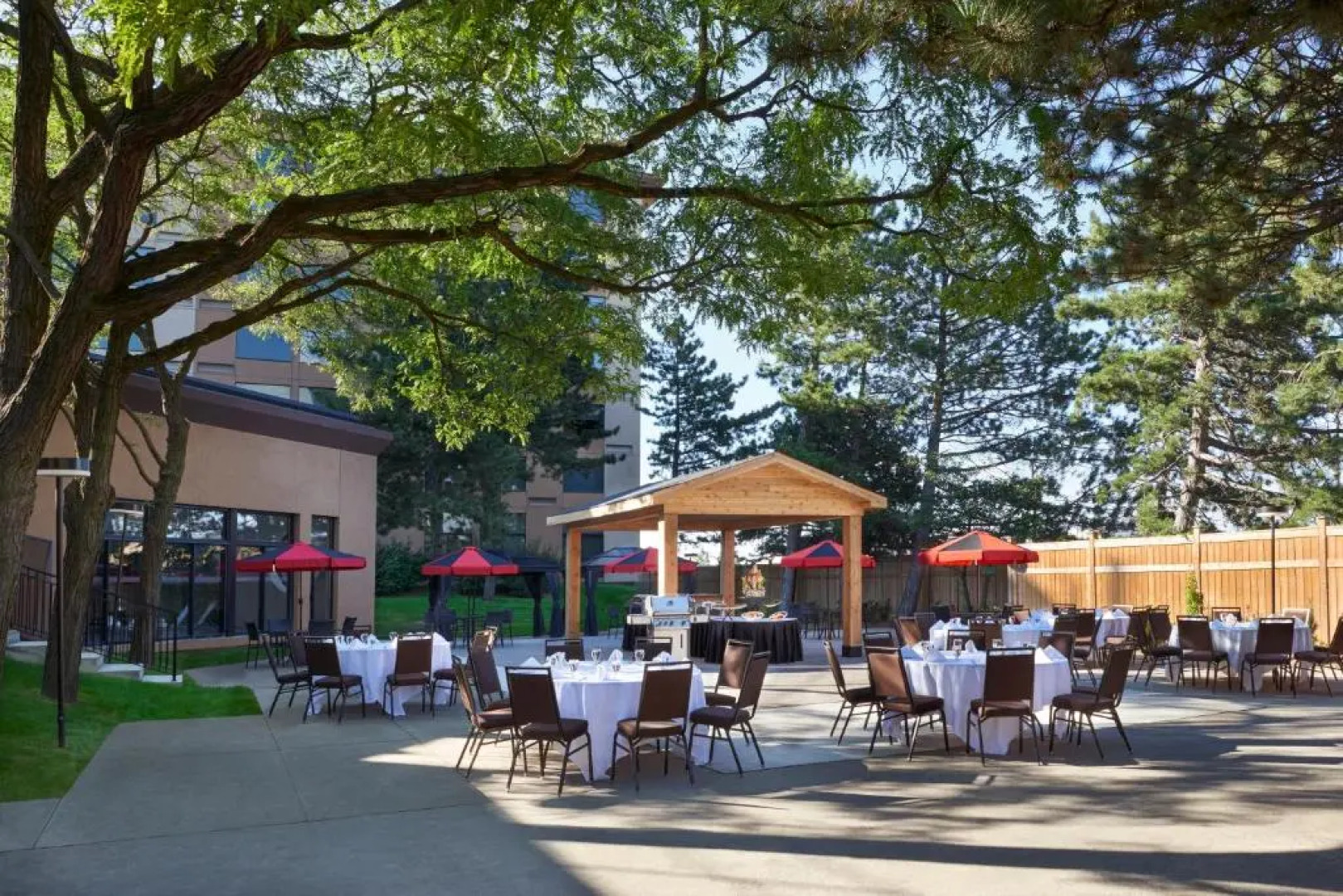 Element Toronto Airport