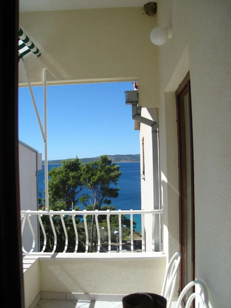 Apartment Nada - close to the sea and sea view A2 Brela, Riviera Makarska