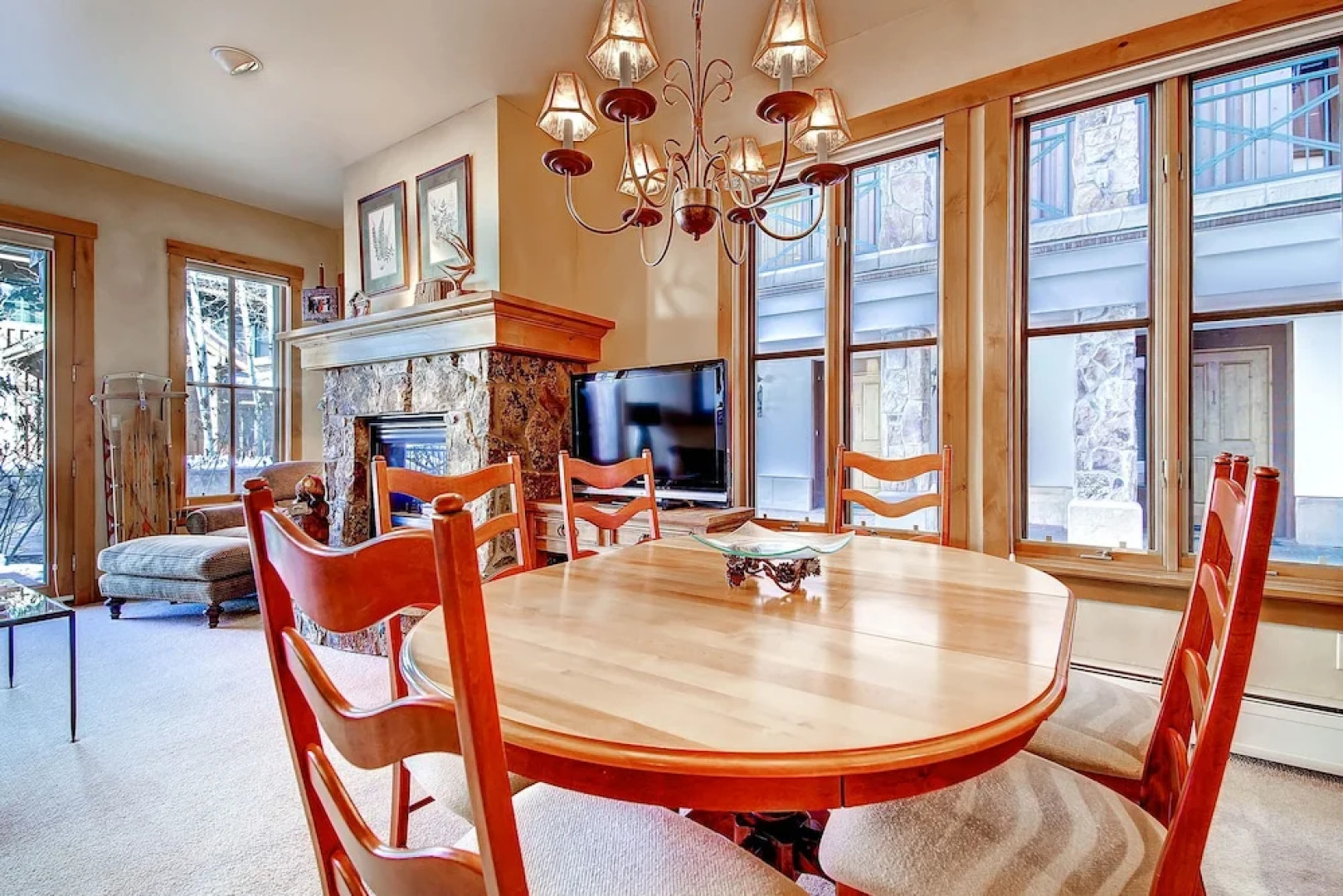 Villa Montane by East West Hospitality