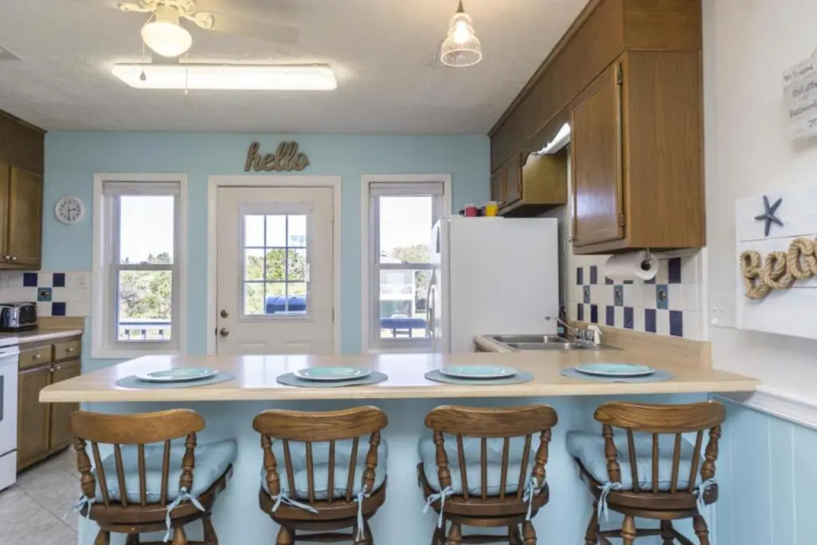 Out of the Blue by Oak Island Accommodations