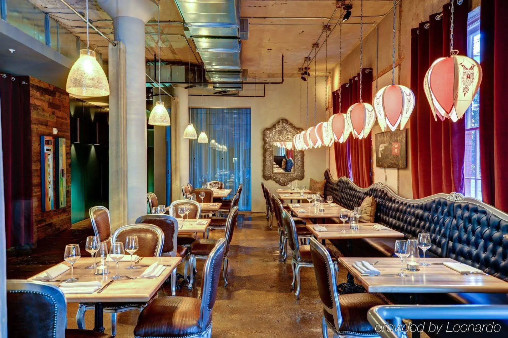 Canvas Hotel Dallas