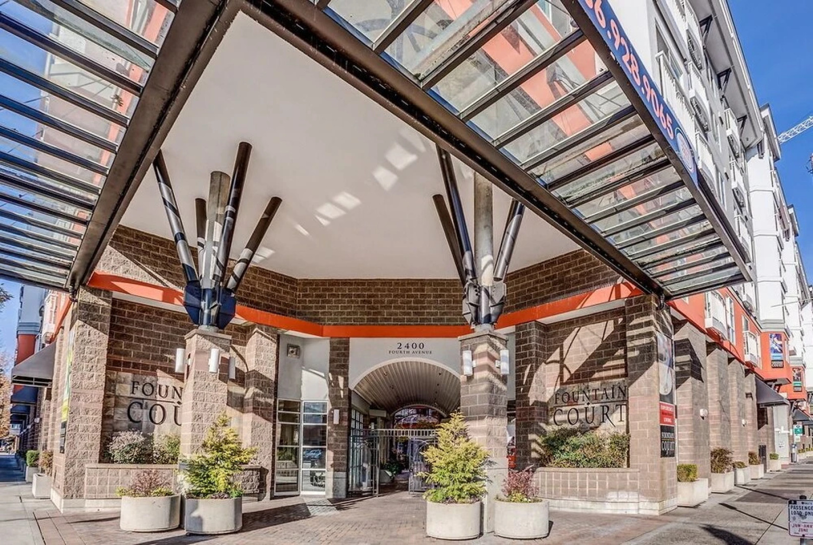 Fountain Court Jewel Suite - Two Bedroom Apartment