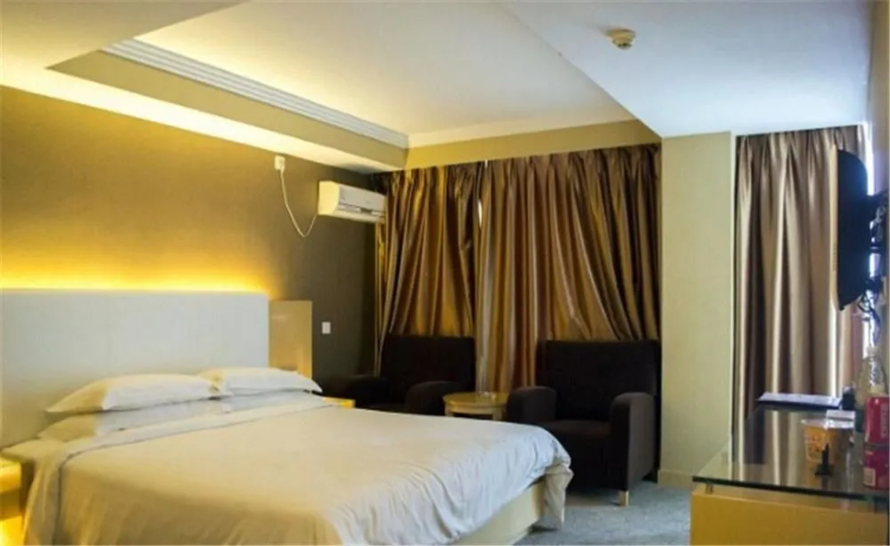 Zhuhai Yujing Business Hotel