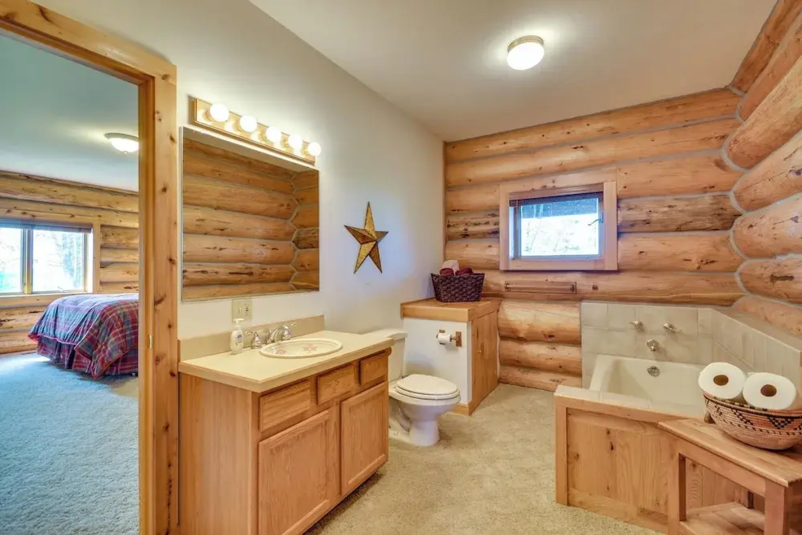 Roberts A-frame Log Cabin Near Red Lodge Mountain!