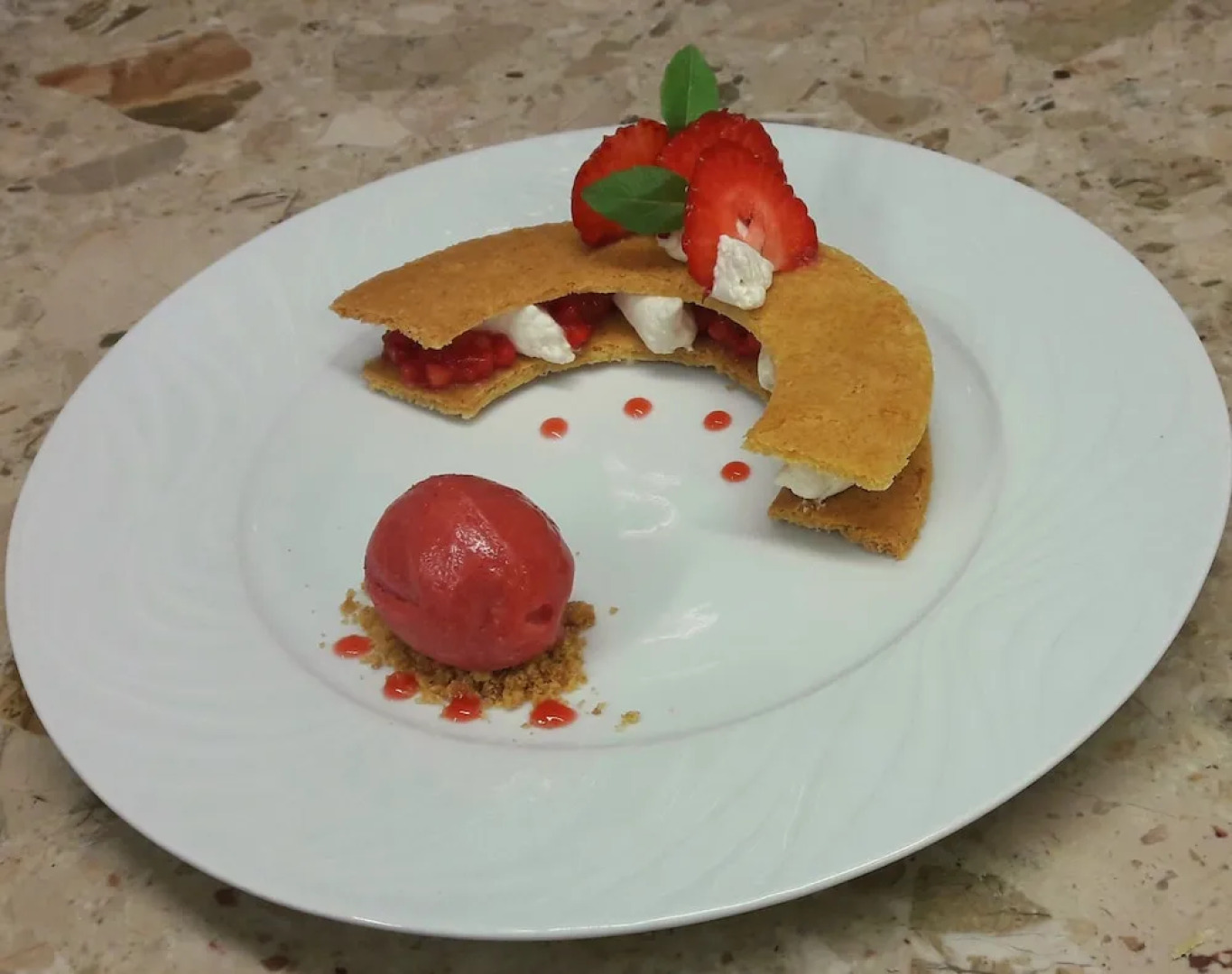 Hostellerie Du Luberon