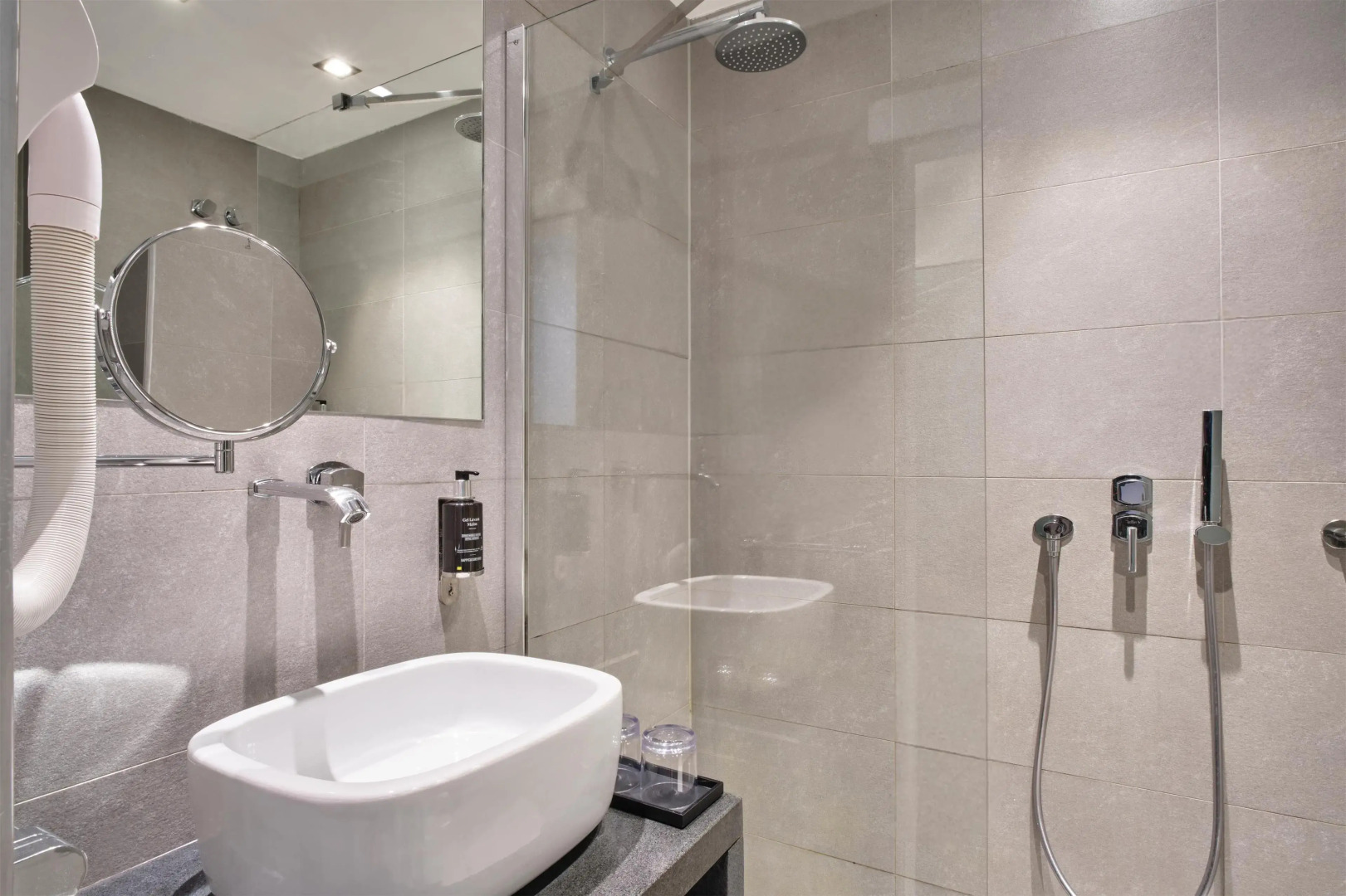 Hôtel Aqua by HappyCulture