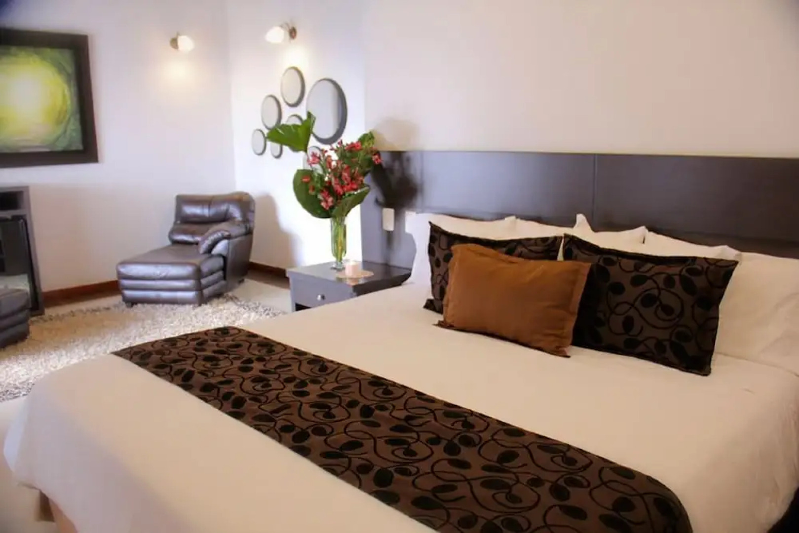 Serenity Suites